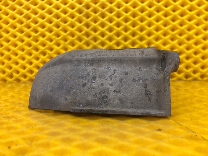 Защита антигравийная Volkswagen Phaeton 2005 3D2