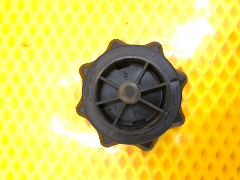 Крепление запасного колеса Volkswagen Phaeton 2005 3D2