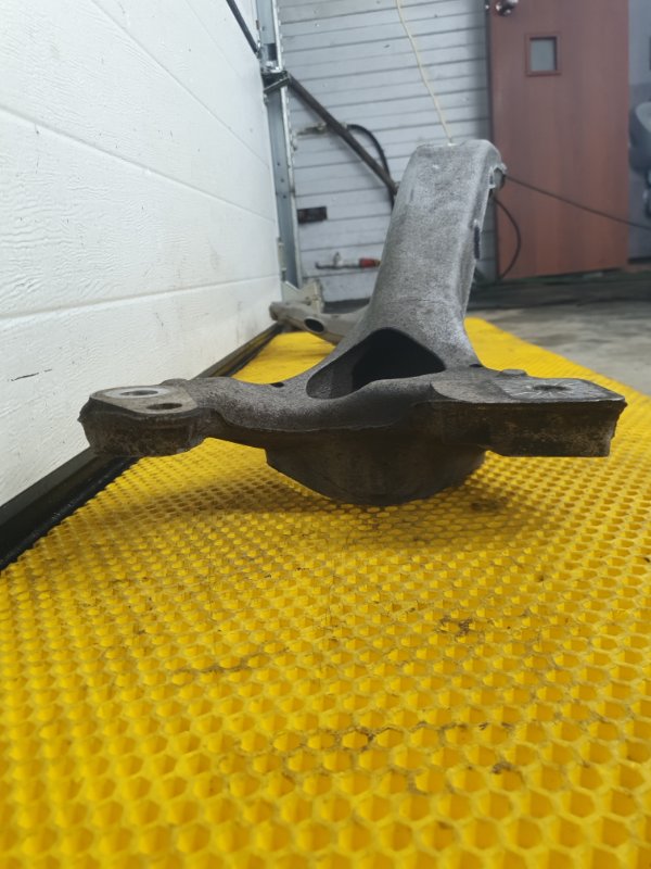 Балка продольная под ДВС AUDI Q7 2015 4L