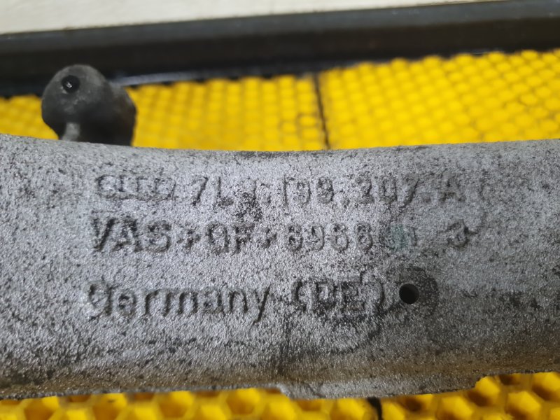 Балка продольная под ДВС AUDI Q7 2015 4L