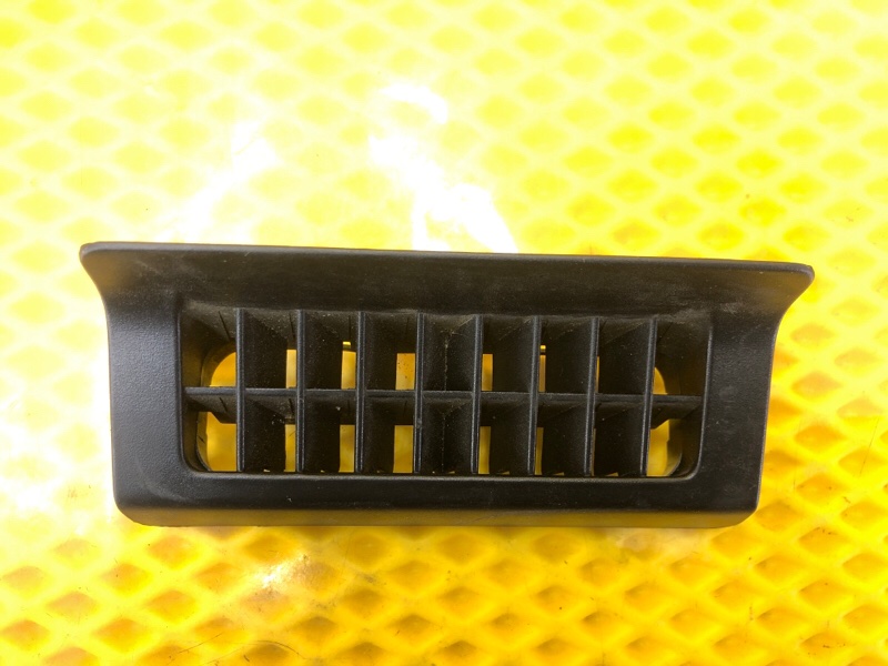 Воздуховод (дефлектор) Volkswagen Phaeton 2005 3D2