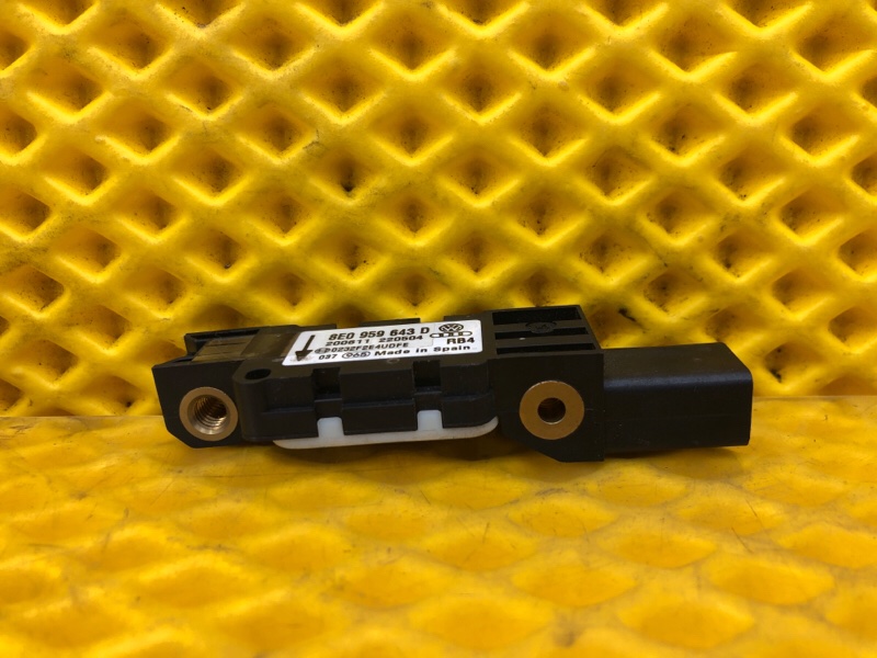 Датчик удара Volkswagen Phaeton 2005 3D2