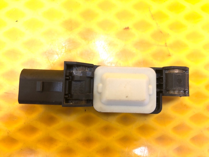 Датчик удара Volkswagen Phaeton 2005 3D2