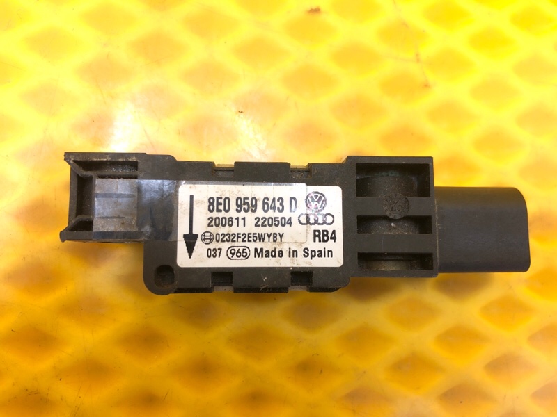 Датчик удара Volkswagen Phaeton 2005 3D2