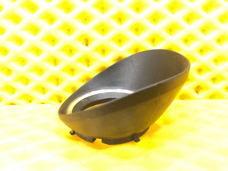 Накладка Volkswagen Phaeton 2005 3D2