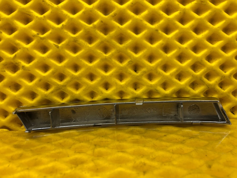 Накладка обшивки двери Volkswagen Phaeton 2005 3D2