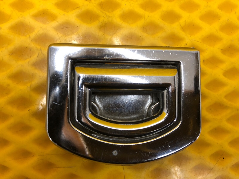 Кронштейн крепления груза Volkswagen Phaeton 2005 3D2