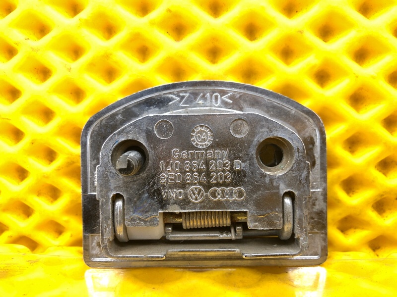 Кронштейн крепления груза Volkswagen Phaeton 2005 3D2