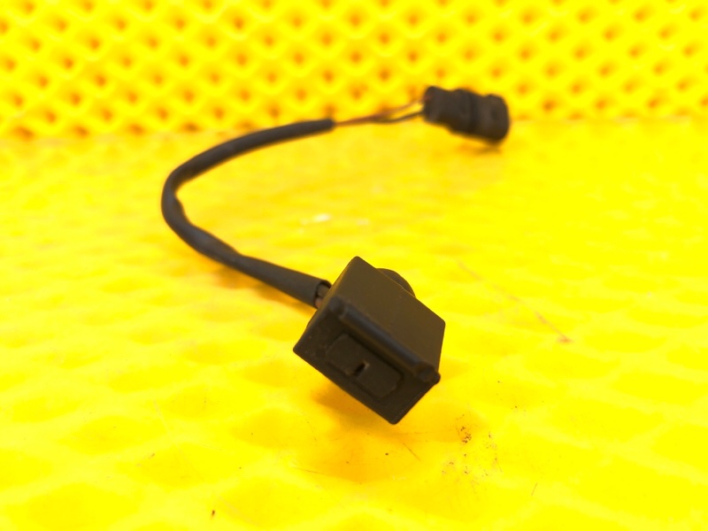 Форсунка омывателя лобового стекла Volkswagen Phaeton 2005 3D2