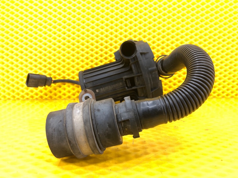 Насос воздушный Volkswagen Phaeton 2005 3D2