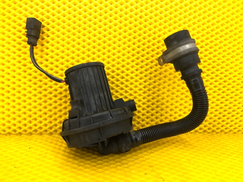 Насос воздушный Volkswagen Phaeton 2005 3D2
