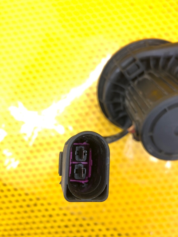 Насос воздушный Volkswagen Phaeton 2005 3D2