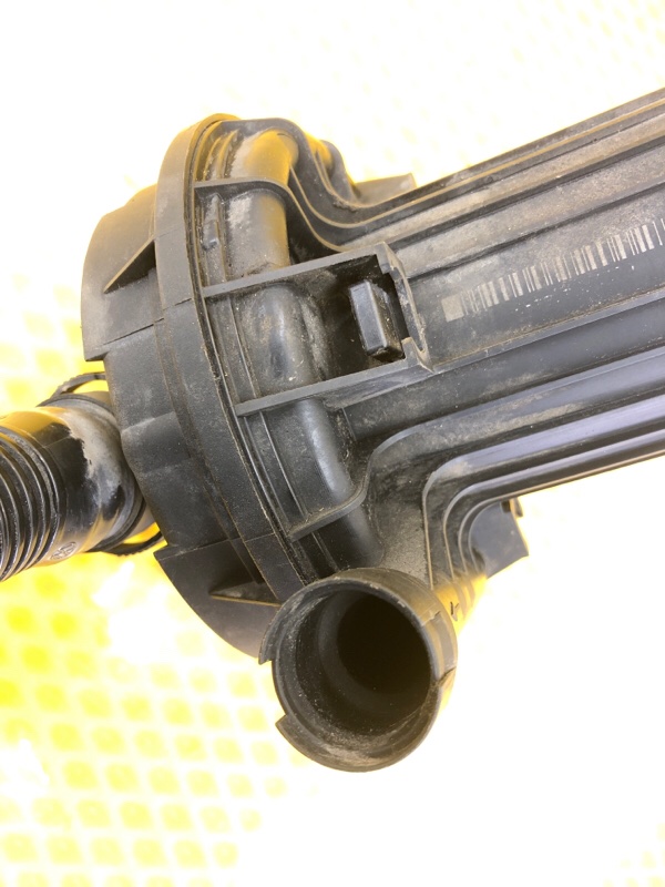 Насос воздушный Volkswagen Phaeton 2005 3D2