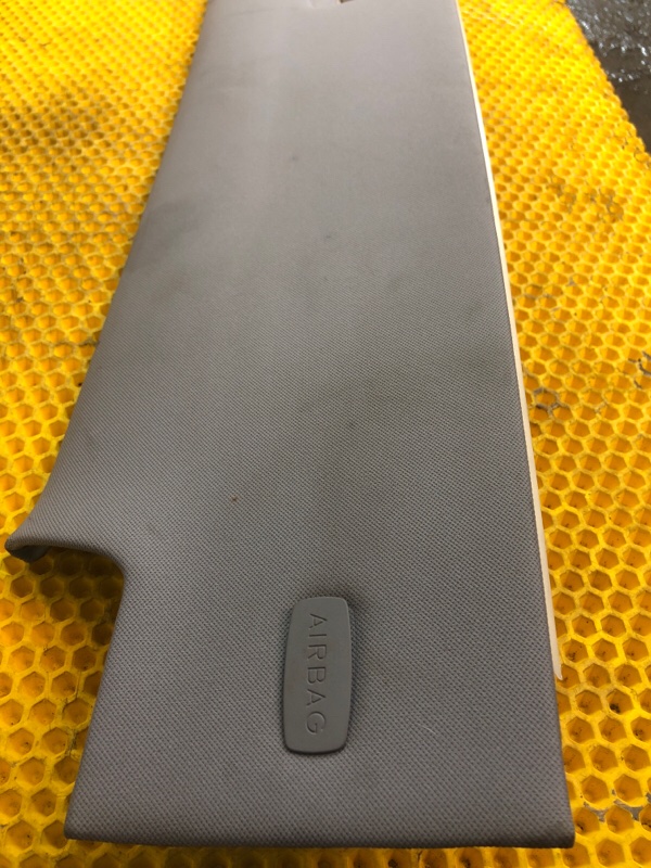 Обшивка стойки задней левой Volkswagen Phaeton 2005 3D2