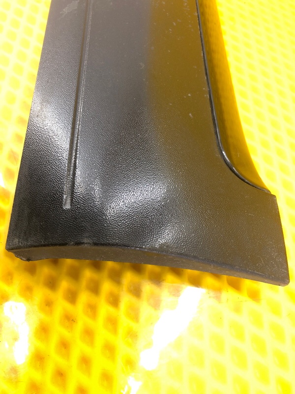 Молдинг двери задней левой Volkswagen Touareg 2003 7L6