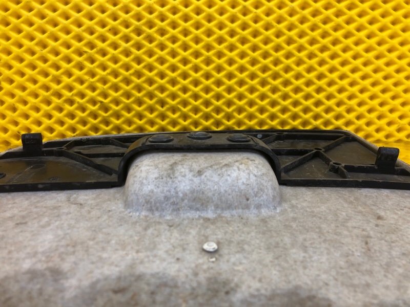 Обшивка багажника Volkswagen Touareg 2003 7L6