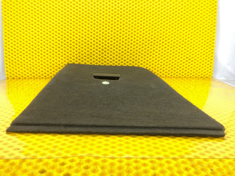 Обшивка багажника Volkswagen Touareg 2003 7L6