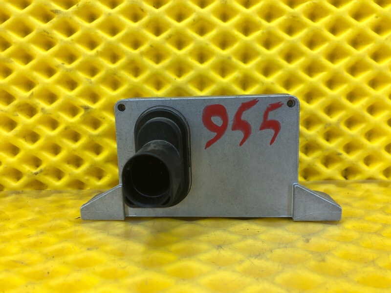 Датчик ускорения Volkswagen Touareg 2003 7L6