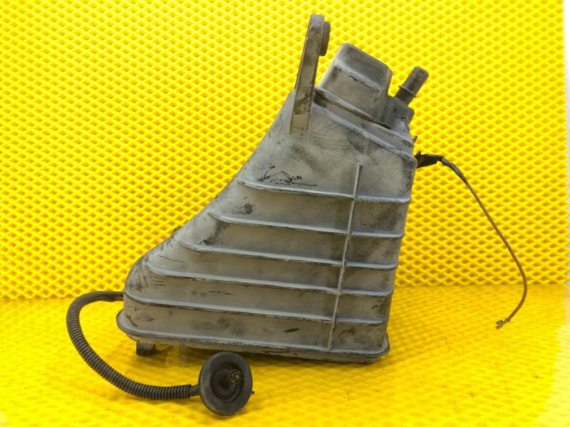 Абсорбер (фильтр угольный) Volkswagen Touareg 2003 7L6