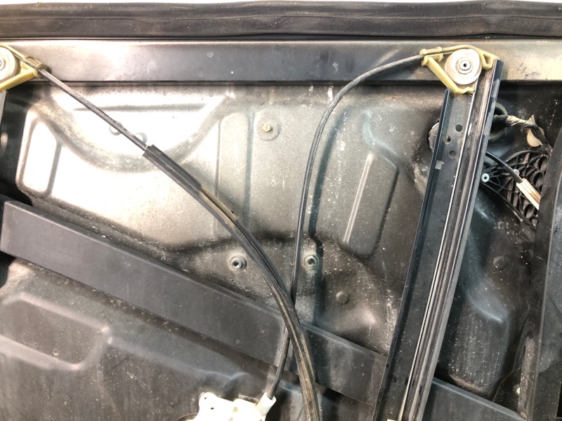 Стеклоподъемник передней левой двери Volkswagen Touareg 2003 7L6