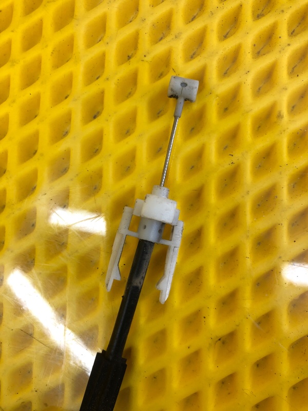 Замок двери задней левой Volkswagen Touareg 2003 7L6