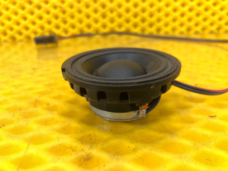 Динамик высокочастотный Volkswagen Touareg 2003 7L6