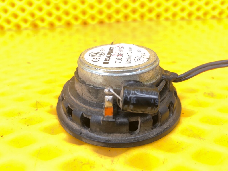 Динамик высокочастотный Volkswagen Touareg 2003 7L6