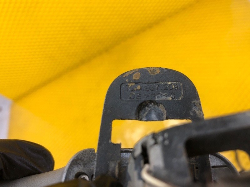 Ручка двери внешняя Volkswagen Touareg 2003 7L6