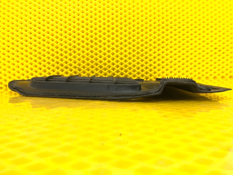 Жабо левая часть Volkswagen Touareg 2003 7L6