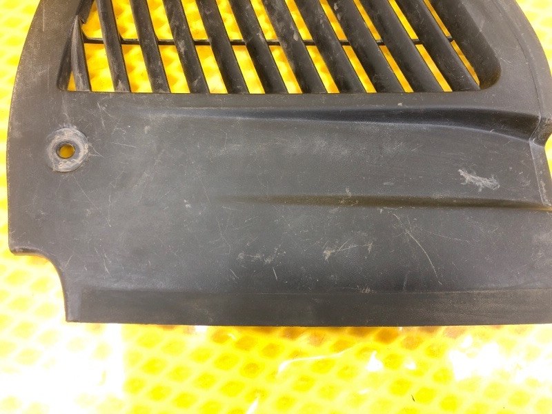 Жабо левая часть Volkswagen Touareg 2003 7L6