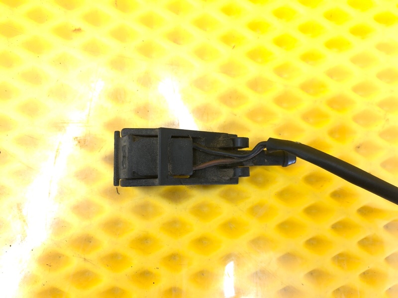 Форсунка омывателя Volkswagen Touareg 2003 7L6