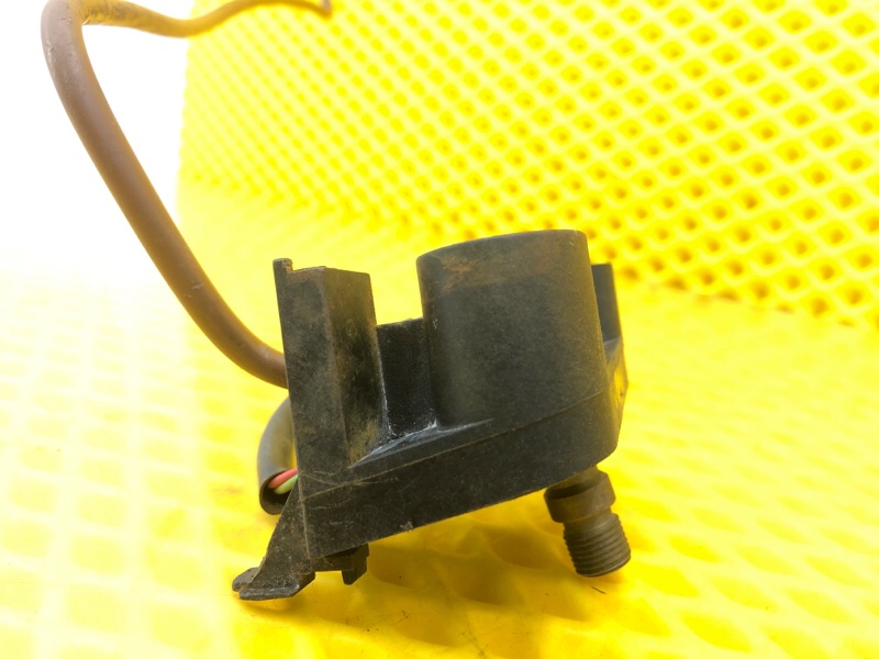 Штуцер подкачки колеса Volkswagen Touareg 2003 7L6