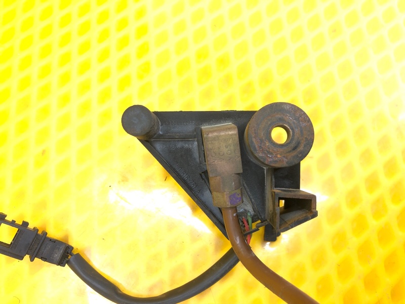 Штуцер подкачки колеса Volkswagen Touareg 2003 7L6