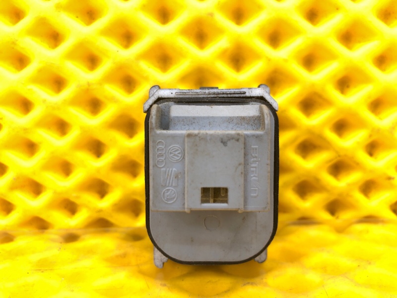 Блок регулировки зеркалами Volkswagen Touareg 2003 7L6