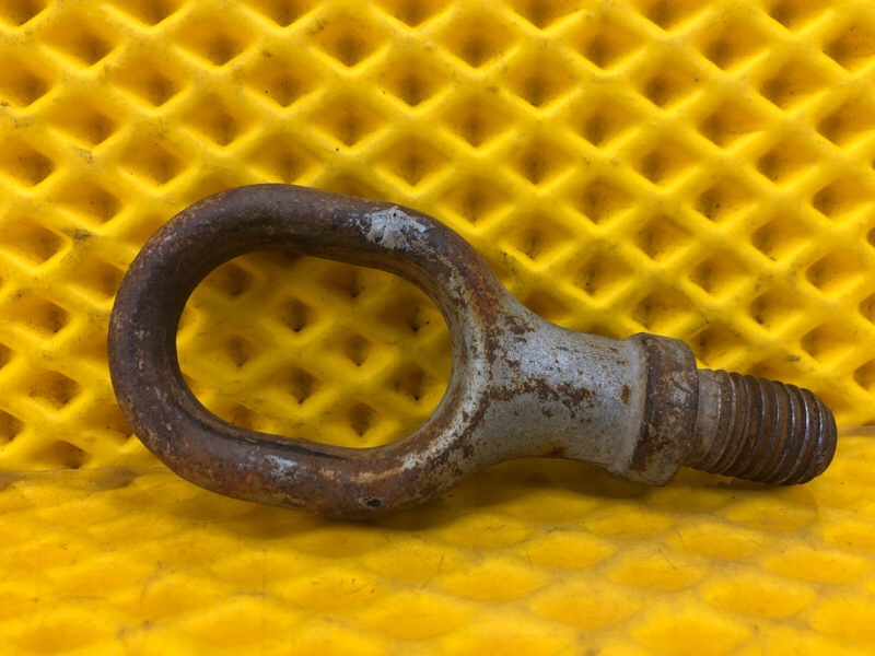 Крюк буксировочный Volkswagen Touareg 2003 7L6