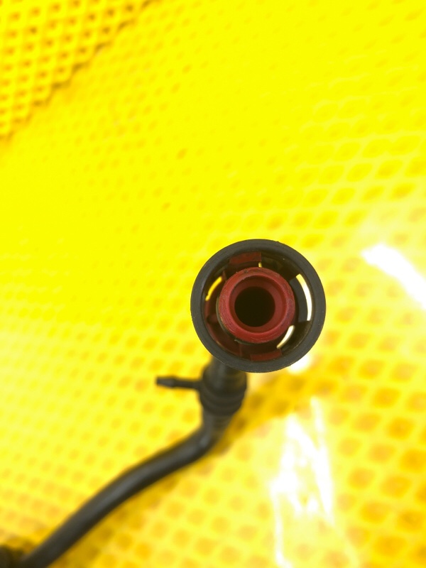 Вакуумный шланг AUDI Q7 2012 4L