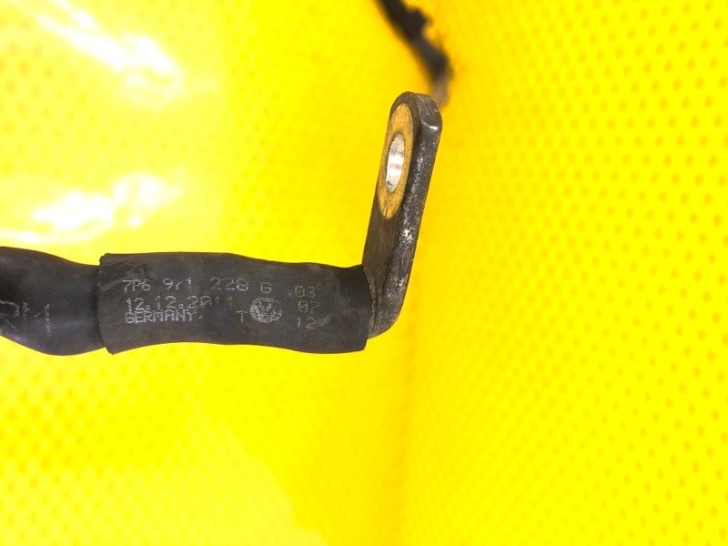 Провод стартера AUDI Q7 2012 4L