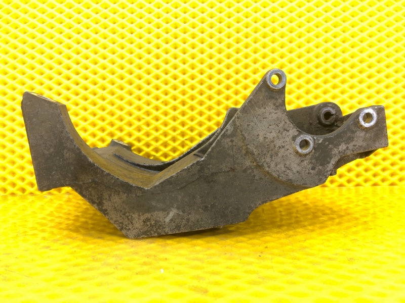 Кронштейн крепления кондиционера Porsche Cayenne 2008 957