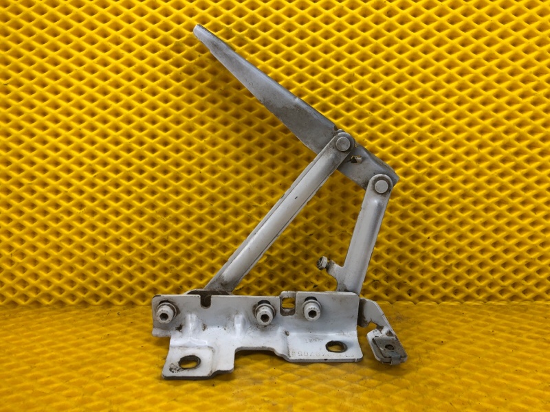 Петля капота левая Opel Insignia 2012 Седан