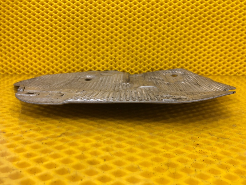 Экран тепловой Porsche Cayenne 2008 957