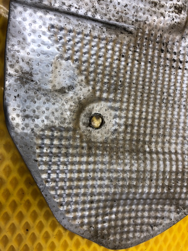 Экран тепловой Porsche Cayenne 2008 957