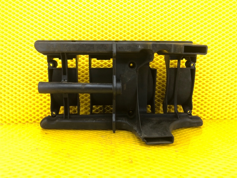 Маслоотражатель Porsche Cayenne 2008 957