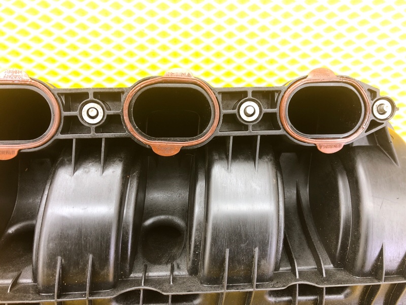 Коллектор впускной Porsche Cayenne 2008 957