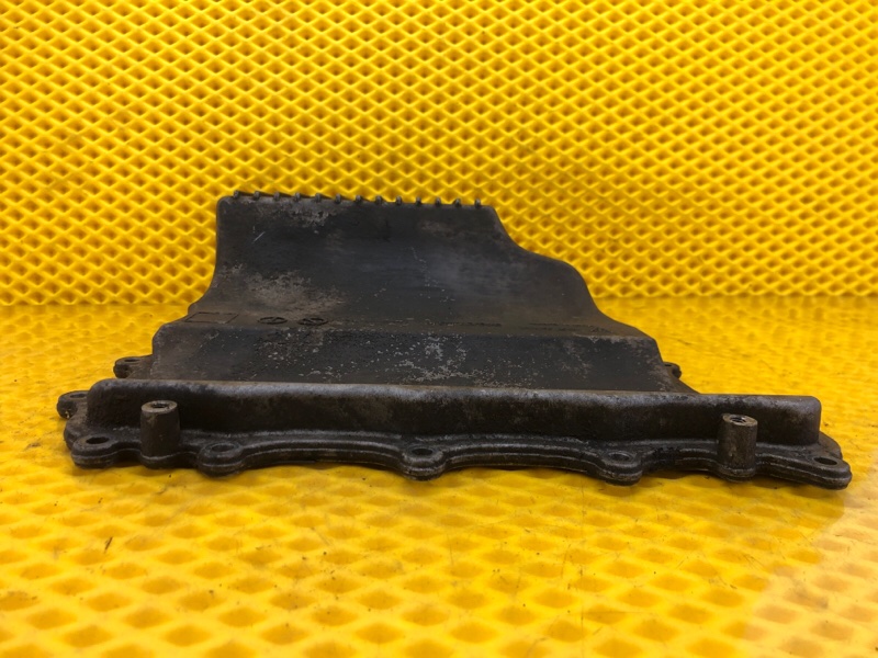 Поддон двигателя Porsche Cayenne 2008 957