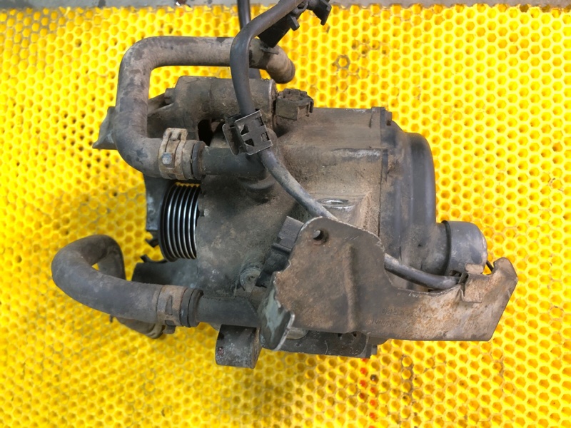 Генератор Porsche Cayenne 2008 957