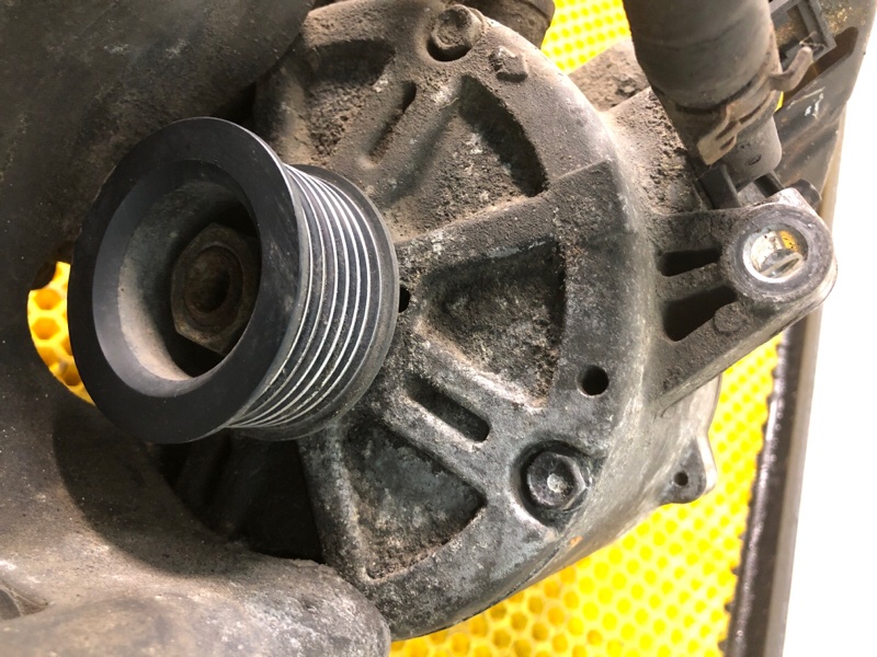 Генератор Porsche Cayenne 2008 957