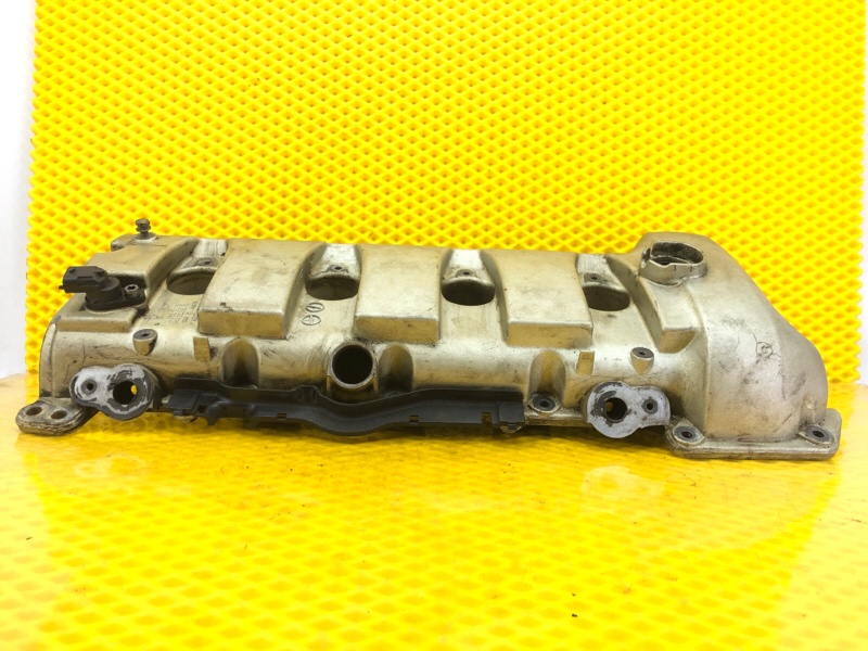 Крышка клапанная Porsche Cayenne 2008 957