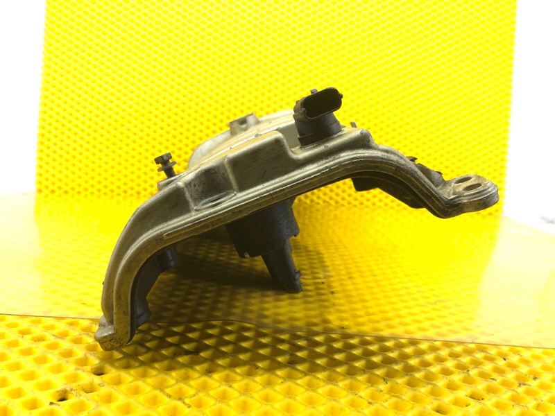 Крышка клапанная Porsche Cayenne 2008 957