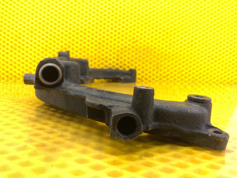 Патрубок системы охлаждения Porsche Cayenne 2008 957