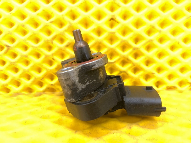 Датчик давления масла Porsche Cayenne 2008 957